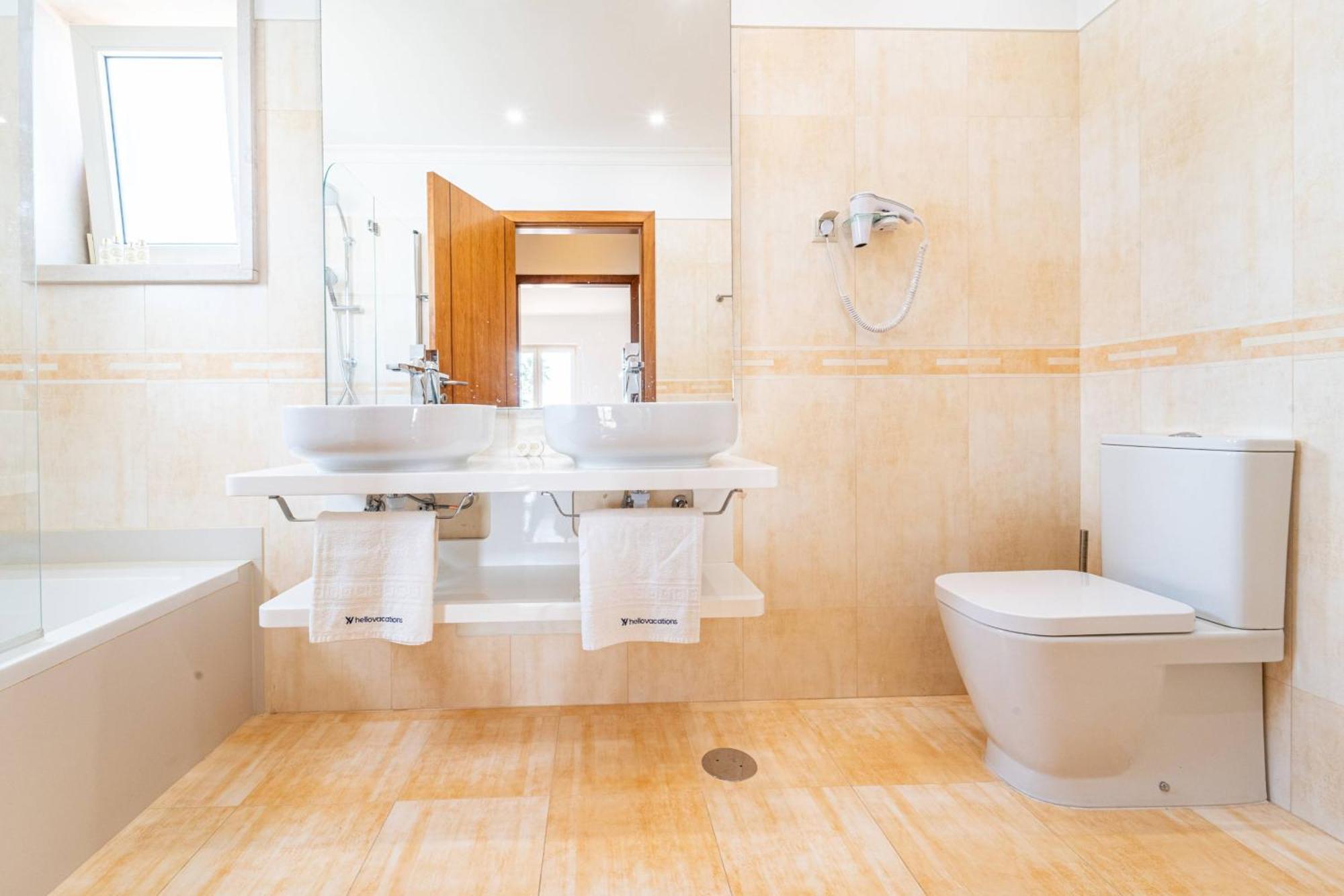 Villa Ribeiro By Hellovacations Αλμπουφέιρα Εξωτερικό φωτογραφία