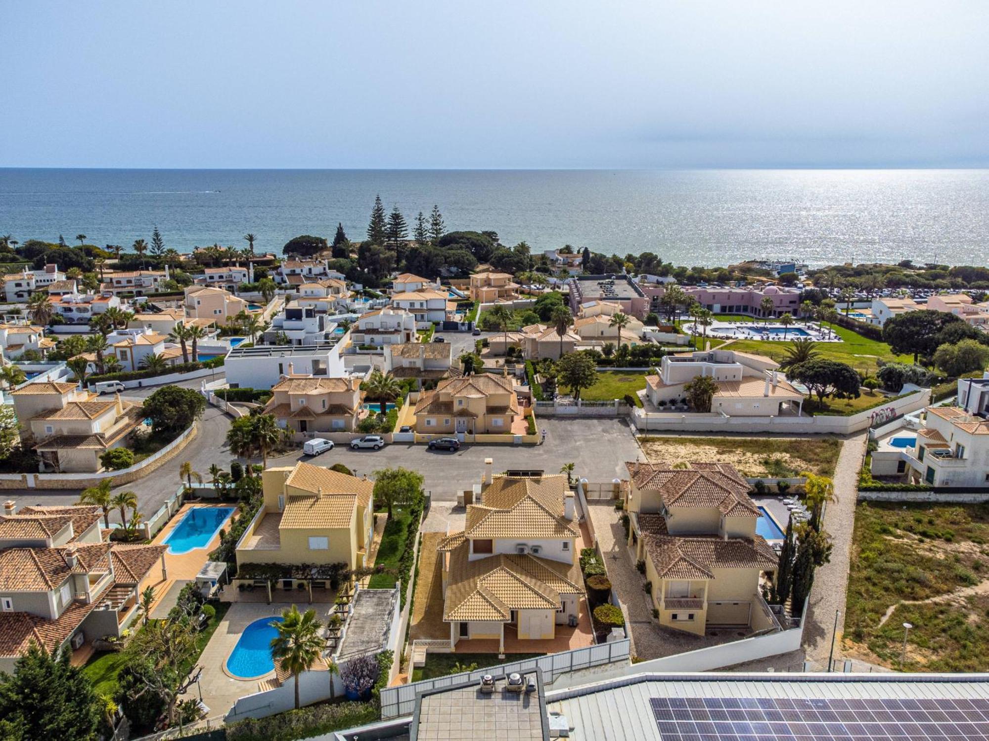 Villa Ribeiro By Hellovacations Αλμπουφέιρα Εξωτερικό φωτογραφία